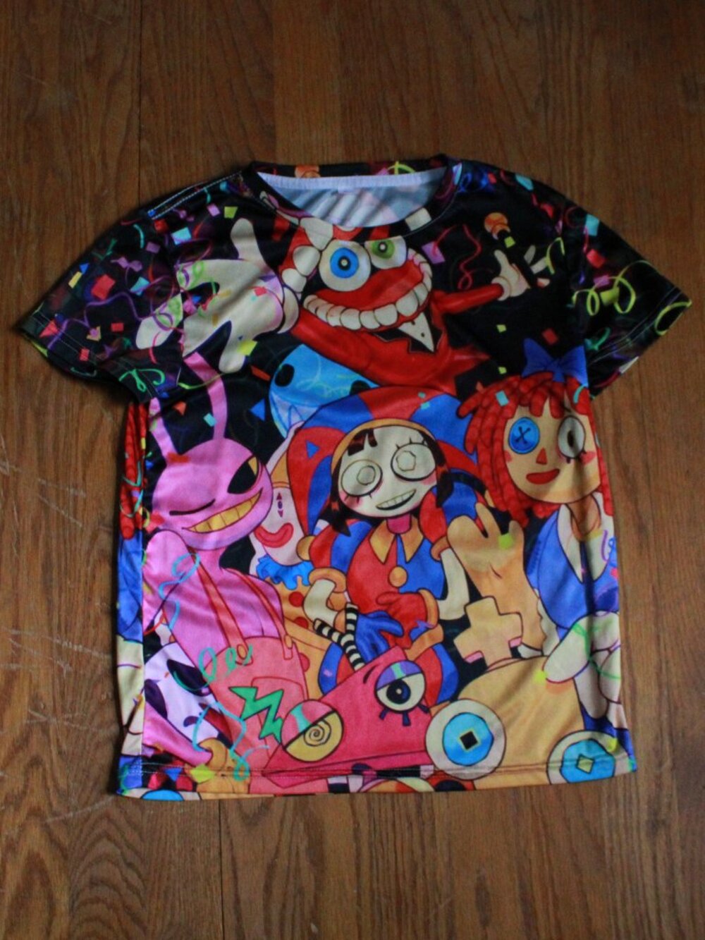 Unknown Brand The Amazing Digital Circus Crewneck Graphic Tee
